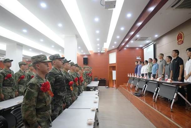 说明: DSC_7572 说明: DSC_7572